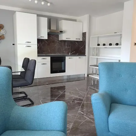 Modern Ana Apartman Rovinj